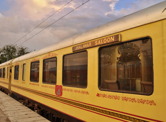 palace on wheels train coaches