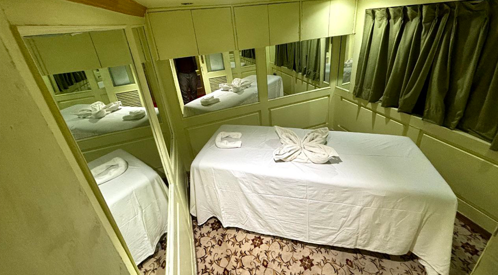 Spa in palace on wheels train
