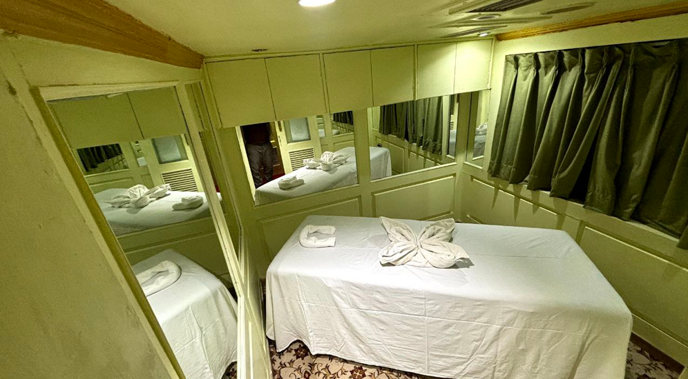 Spa in palace on wheels train